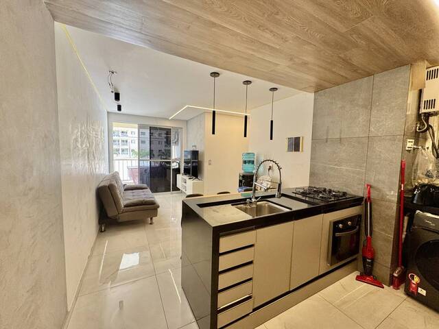 #5 - Apartamento para Venda em Fortaleza - CE