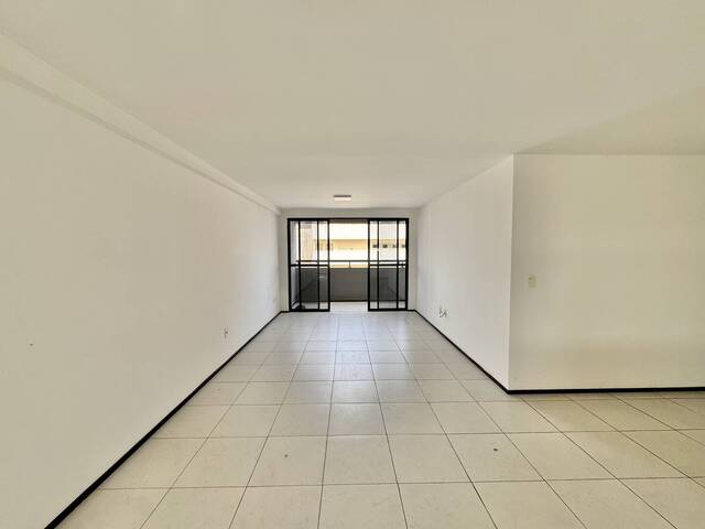 #10 - Apartamento para Venda em Fortaleza - CE