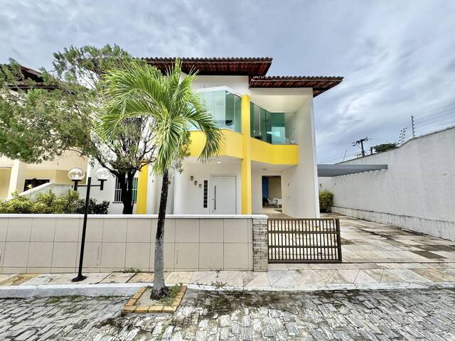 #22 - Casa em condomínio para Venda em Fortaleza - CE