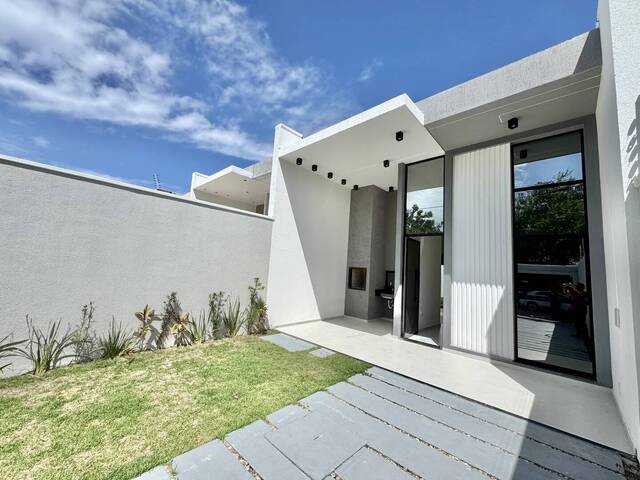 #63 - Casa para Venda em Eusébio - CE