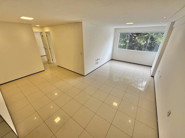 #69 - Apartamento para Venda em Fortaleza - CE