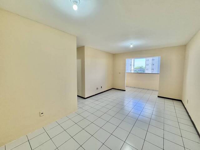 #83 - Apartamento para Venda em Fortaleza - CE