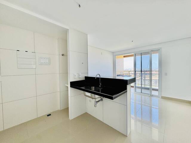 #96 - Apartamento para Venda em Fortaleza - CE