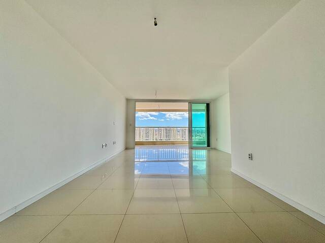 #103 - Apartamento para Venda em Fortaleza - CE