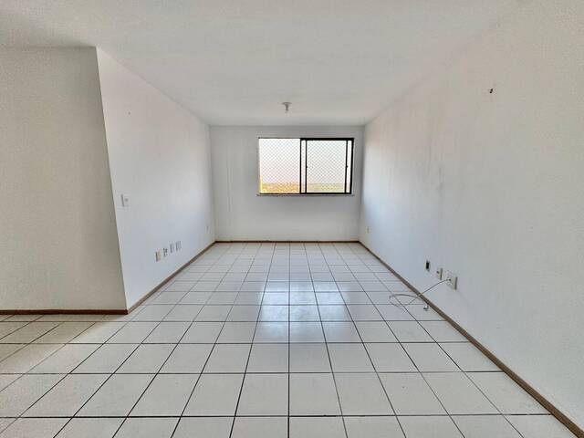 #129 - Apartamento para Venda em Fortaleza - CE