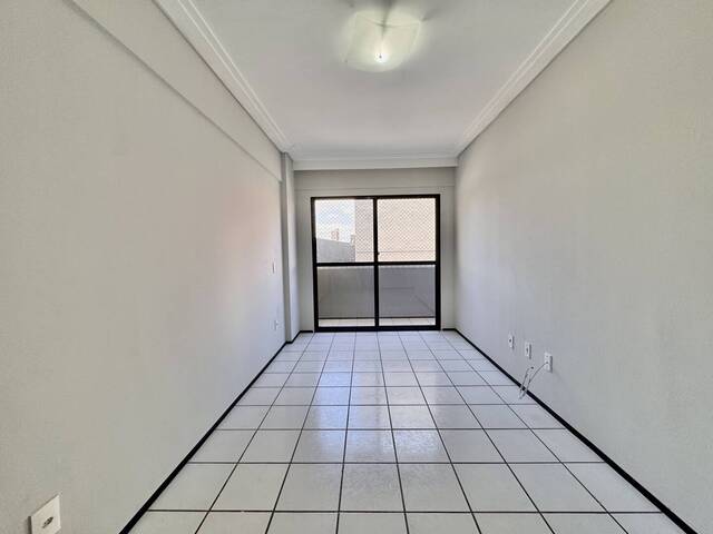 #136 - Apartamento para Venda em Fortaleza - CE