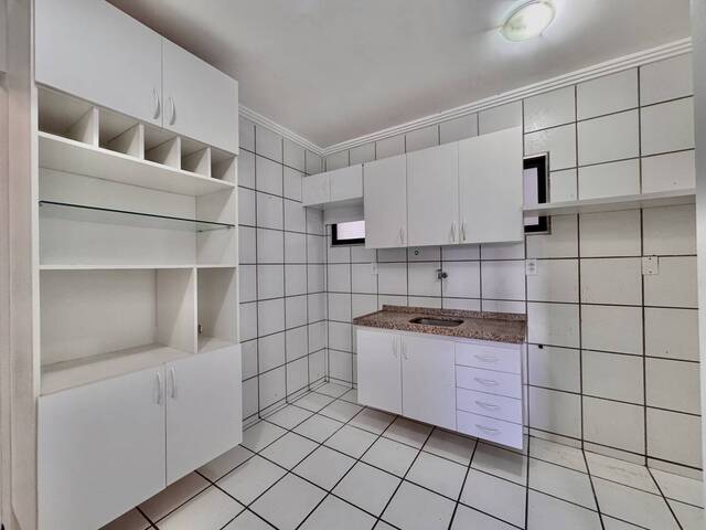 #136 - Apartamento para Venda em Fortaleza - CE