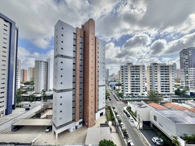 #154 - Apartamento para Venda em Fortaleza - CE