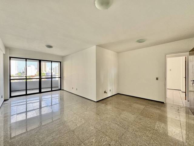 #155 - Apartamento para Venda em Fortaleza - CE