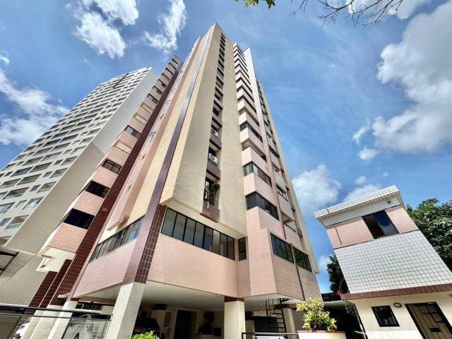 #170 - Apartamento para Venda em Fortaleza - CE